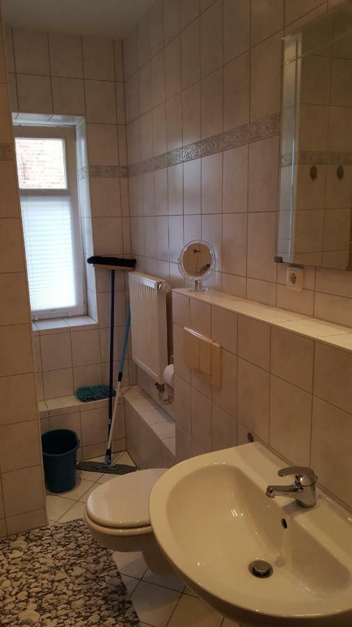 Neu! Ferienwohnung In Erfurt Exteriör bild